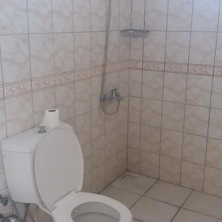Babadan Мотель *